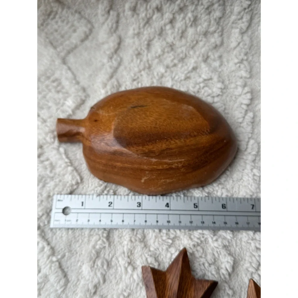 N/A vintage hand